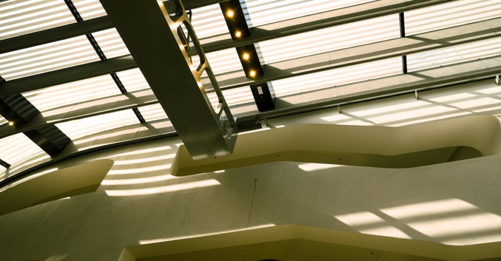 découvrez l'univers captivant de l'architecture intérieure, où le design harmonieux et fonctionnel transforme les espaces de vie. explorez nos conseils, inspirations et tendances pour créer des intérieurs uniques qui allient esthétique et confort.