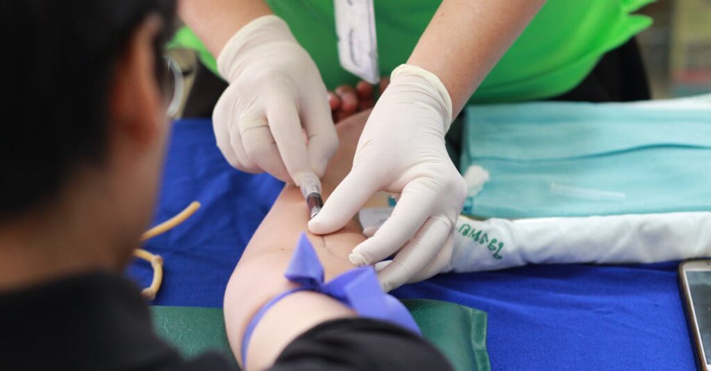 découvrez le domaine du nursing, ses pratiques, ses spécialisations et l'impact essentiel des soins infirmiers sur la santé et le bien-être des patients.