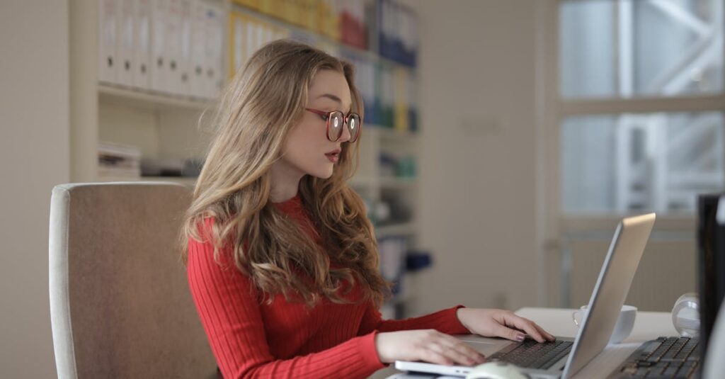 découvrez les services d'un comptable professionnel pour gérer efficacement vos finances, optimiser votre fiscalité et assurer la conformité de vos comptes. bénéficiez d'une expertise personnalisée adaptée à votre entreprise.