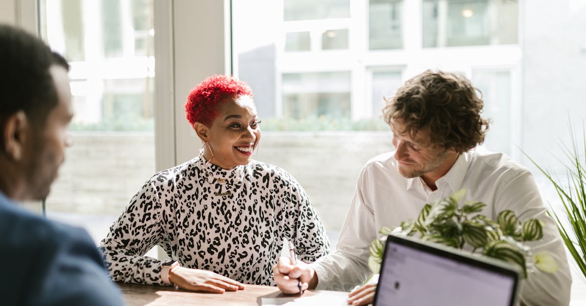 découvrez les services d'un comptable professionnel qui vous aide à gérer vos finances, optimiser votre fiscalité et assurer la conformité de votre entreprise. profitez d'une expertise personnalisée pour atteindre vos objectifs financiers.
