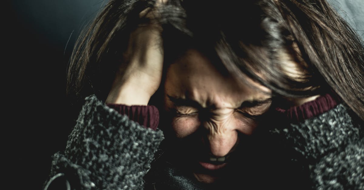 découvrez comment reconnaître et prévenir le burnout, un état de fatigue mentale et émotionnelle intense. apprenez des stratégies efficaces pour retrouver votre équilibre et améliorer votre bien-être au travail.