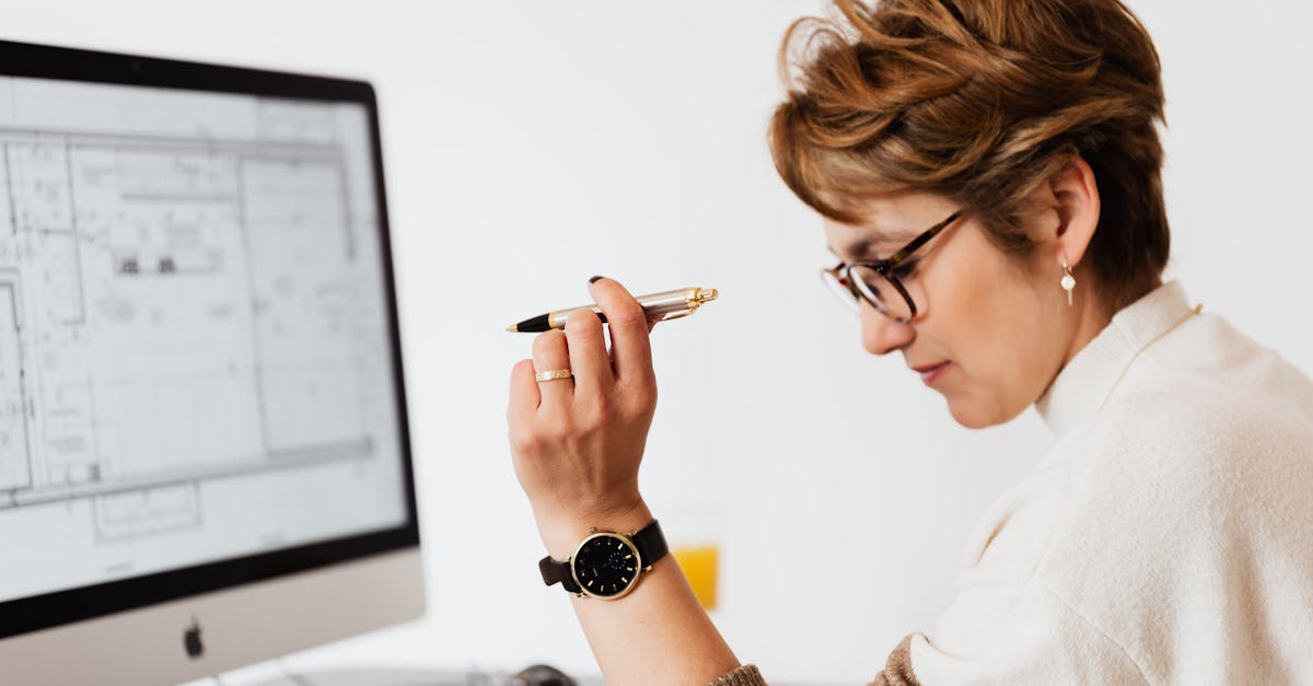 découvrez comment élaborer un plan de carrière efficace pour atteindre vos objectifs professionnels. explorez des conseils pratiques, des étapes clés et des stratégies pour développer votre potentiel et réussir dans le monde du travail.