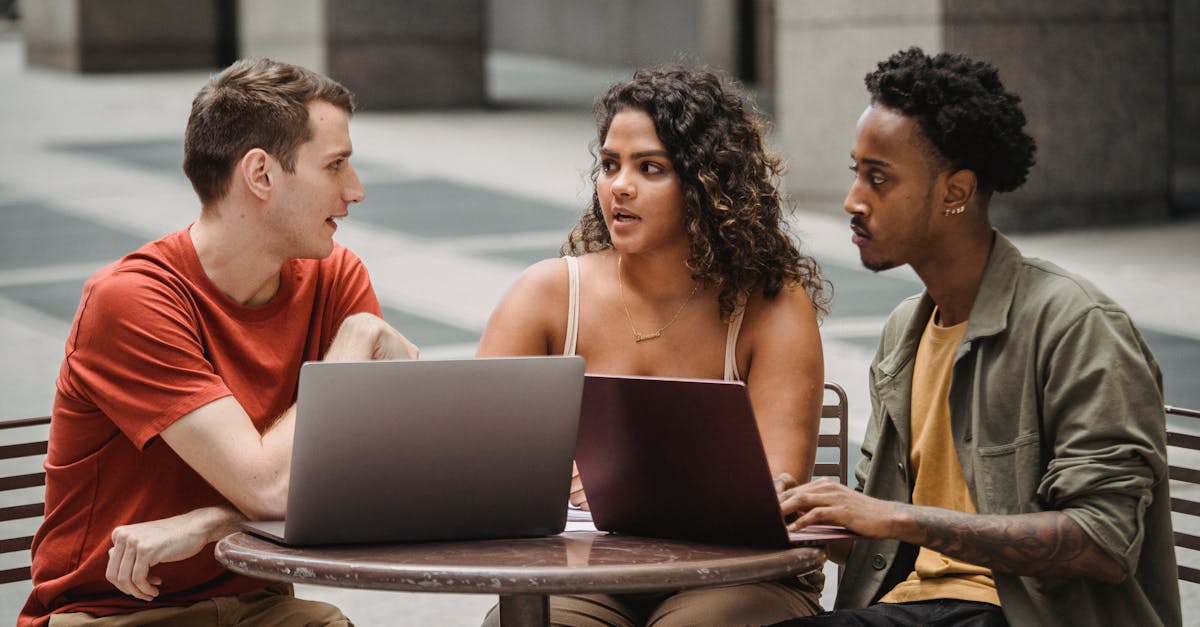 découvrez notre guide complet sur le plan de carrière : des conseils pratiques pour définir vos objectifs professionnels, améliorer vos compétences et bâtir un avenir qui vous ressemble. prenez le contrôle de votre parcours et atteignez vos ambitions avec succès.
