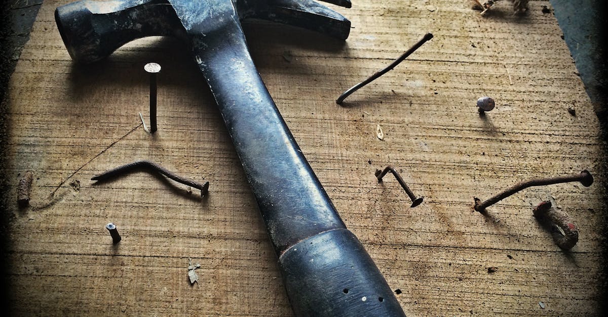 découvrez l'art de la menuiserie avec nos conseils, astuces et techniques pour créer des meubles sur mesure et des constructions en bois. que vous soyez débutant ou expert, trouvez l'inspiration et les ressources nécessaires pour réaliser vos projets de carpinterie.