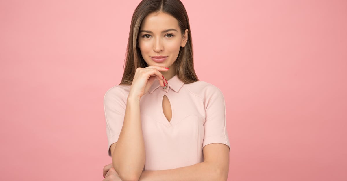 découvrez comment développer la confiance en soi grâce à des techniques éprouvées et des conseils pratiques. renforcez votre estime personnelle et transformez vos défis en opportunités. boostez votre confiance au quotidien!