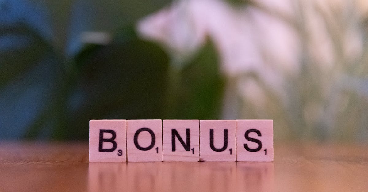 découvrez tout ce qu'il faut savoir sur les dividendes : définition, fonctionnement, avantages et stratégies d'investissement. maximisez vos revenus passifs grâce à une compréhension approfondie des dividendes.