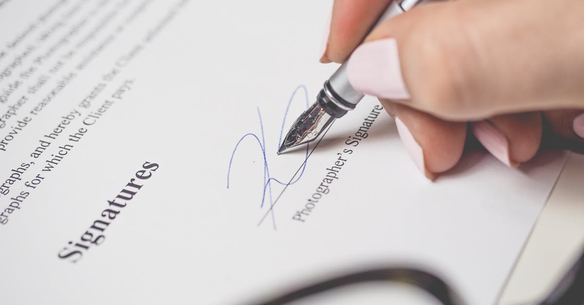 découvrez tout ce qu'il faut savoir sur les contrats de travail en france : types, obligations légales, droits des employés et employeurs, ainsi que des conseils pour rédiger et gérer efficacement vos contrats d'embauche.