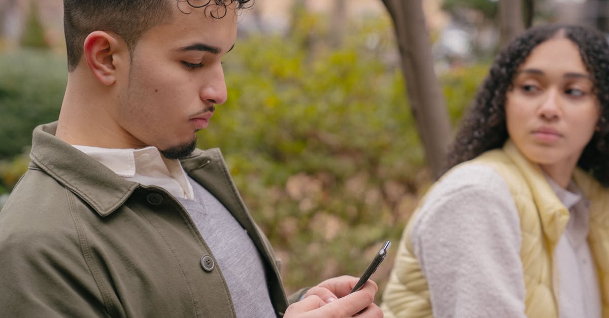 explorez les facettes de la jalousie, cette émotion complexe qui peut influencer les relations et la perception de soi. découvrez ses causes, ses effets et comment la gérer pour en faire une force plutôt qu'un fardeau.