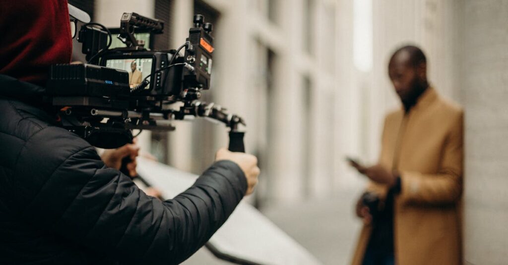 découvrez l'univers passionnant du journalisme, une profession essentielle qui façonne notre compréhension du monde. explorez les compétences requises, les défis rencontrés et les nouvelles tendances du secteur pour devenir un journaliste d'exception.