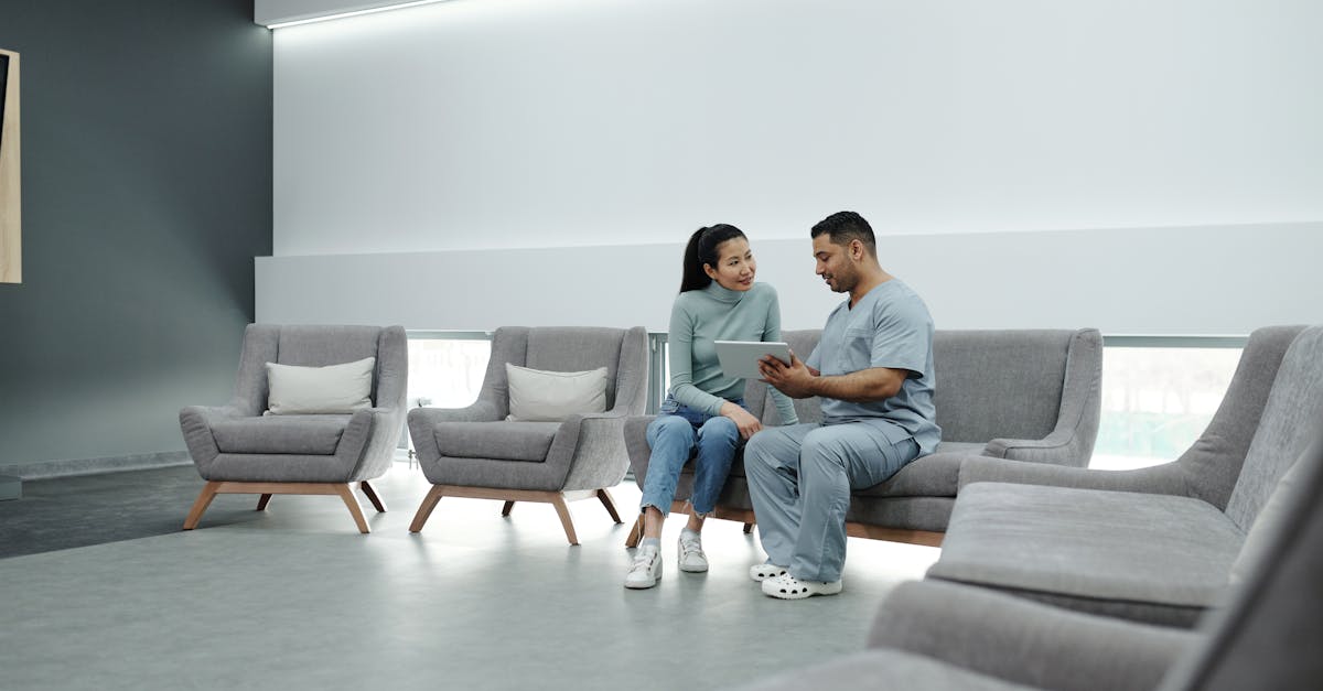 découvrez le rôle essentiel de l'assistant en soins infirmiers, un professionnel dédié à fournir un soutien de qualité aux patients. apprenez-en davantage sur ses responsabilités, ses compétences et les opportunités de carrière dans ce secteur en pleine expansion.
