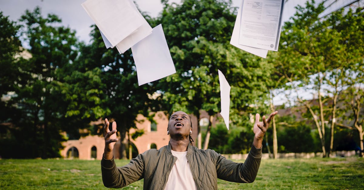 découvrez des conseils et astuces pour rédiger un résumé percutant qui met en avant vos compétences, vos expériences et vos réalisations professionnelles. apprenez à attirer l'attention des recruteurs avec un format efficace et une présentation claire.