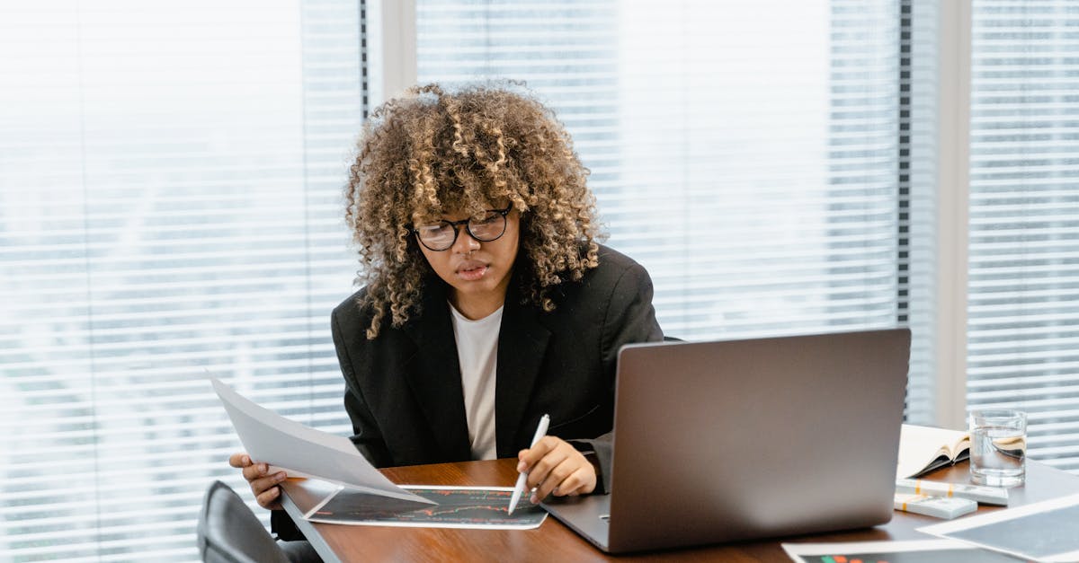 découvrez l'univers du trading : apprenez les stratégies, les outils et les compétences nécessaires pour naviguer sur les marchés financiers et maximiser vos gains. que vous soyez débutant ou trader expérimenté, trouvez des conseils et des ressources pour optimiser vos performances.