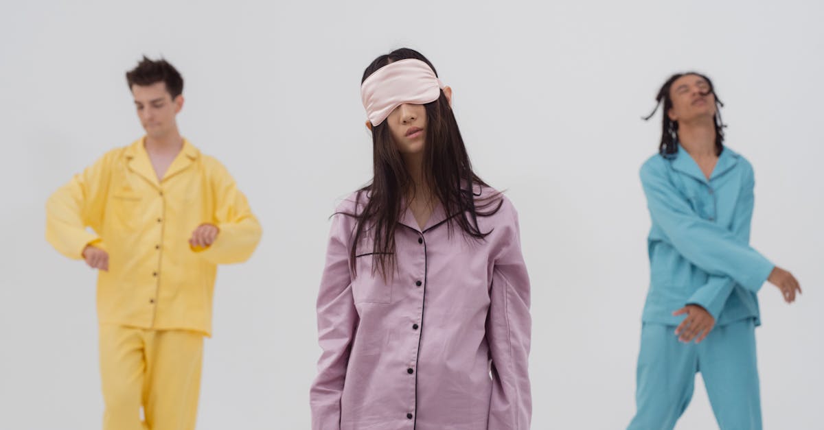 découvrez comment nos actions inconscientes influencent nos comportements quotidiens et façonnent notre vie. plongez dans le monde fascinant de la psychologie humaine et apprenez à déchiffrer les mécanismes sous-jacents de nos choix.