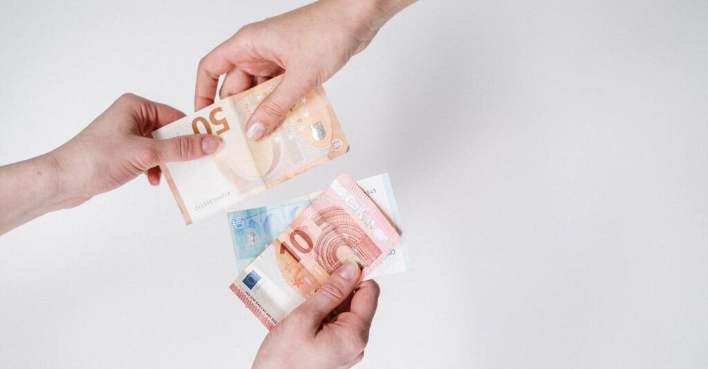 découvrez comment effectuer un changement d'adresse commerciale facilement. suivez nos conseils pratiques pour mettre à jour vos informations et assurer la continuité de vos activités.