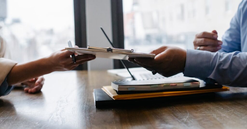 optimisez votre cv pour attirer les recruteurs grâce à des conseils pratiques et des techniques éprouvées. apprenez à mettre en valeur vos compétences, expériences et réalisations afin de vous démarquer sur le marché de l'emploi.
