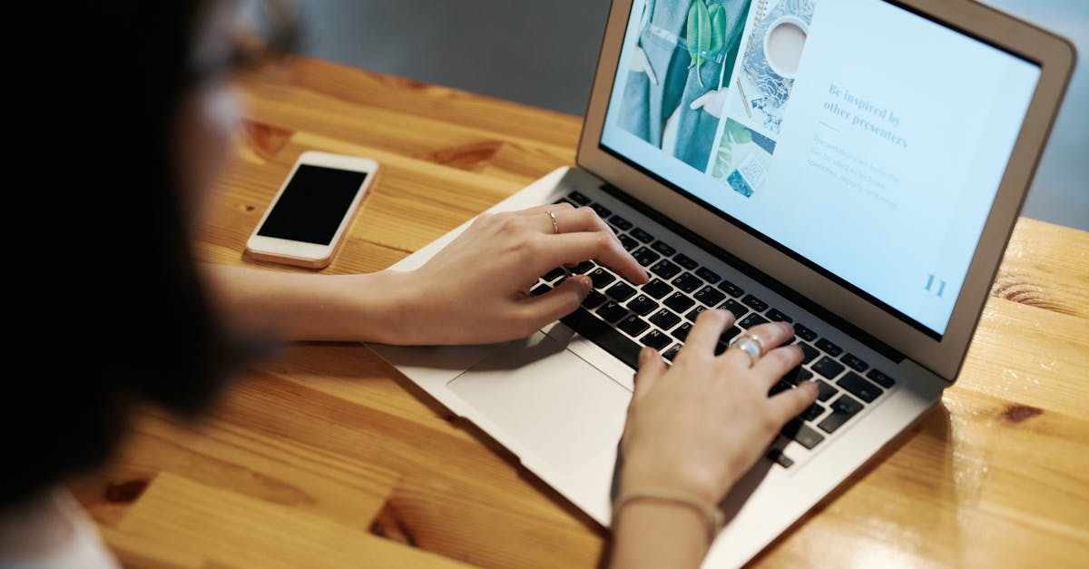 découvrez le monde du freelance : travaillez de manière autonome sur des projets passionnants, gérez votre temps et choisissez vos clients. profitez de la flexibilité et de l'indépendance qu'offre le freelancing pour atteindre vos objectifs professionnels tout en équilibrant votre vie personnelle.