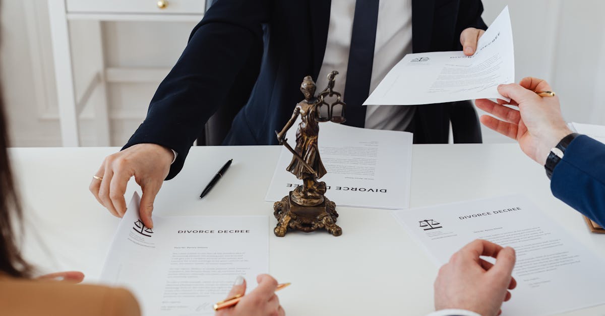 découvrez tout ce qu'il faut savoir sur le contrat de garantie : définitions, types, avantages et étapes clés pour protéger vos biens et engagements. évitez les imprévus grâce à une garantie adaptée !