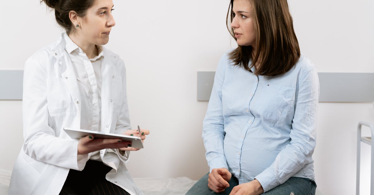 découvrez les services d'un gynécologue expérimenté pour le suivi de votre santé reproductive. bénéficiez de conseils personnalisés, d'examens de routine et d'un accompagnement professionnel dans toutes les étapes de votre vie féminine.