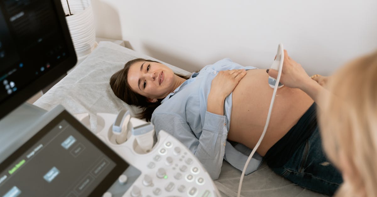 découvrez un expert en santé féminine avec notre gynécologue. profitez de conseils professionnels, d'examens de routine et d'un suivi personnalisé pour votre bien-être. prenez soin de votre santé reproductive avec confiance.