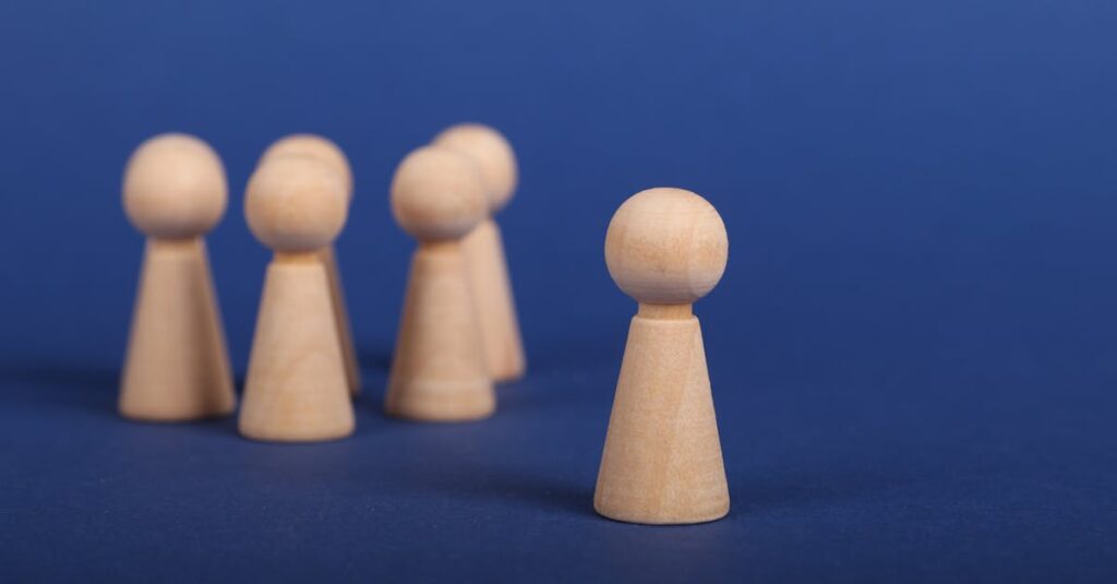 découvrez les principes du management hiérarchique : une approche structurée qui optimise la communication et la prise de décision au sein des organisations. apprenez à naviguer dans cette structure pour améliorer l'efficacité et la collaboration de votre équipe.