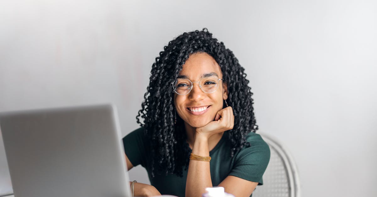 découvrez les enjeux et les conséquences de l'abandon de poste. analysez les raisons qui poussent les employés à quitter leur emploi sans préavis et les impacts sur les entreprises. informez-vous sur les solutions pour prévenir ce phénomène et maintenir un environnement de travail sain.