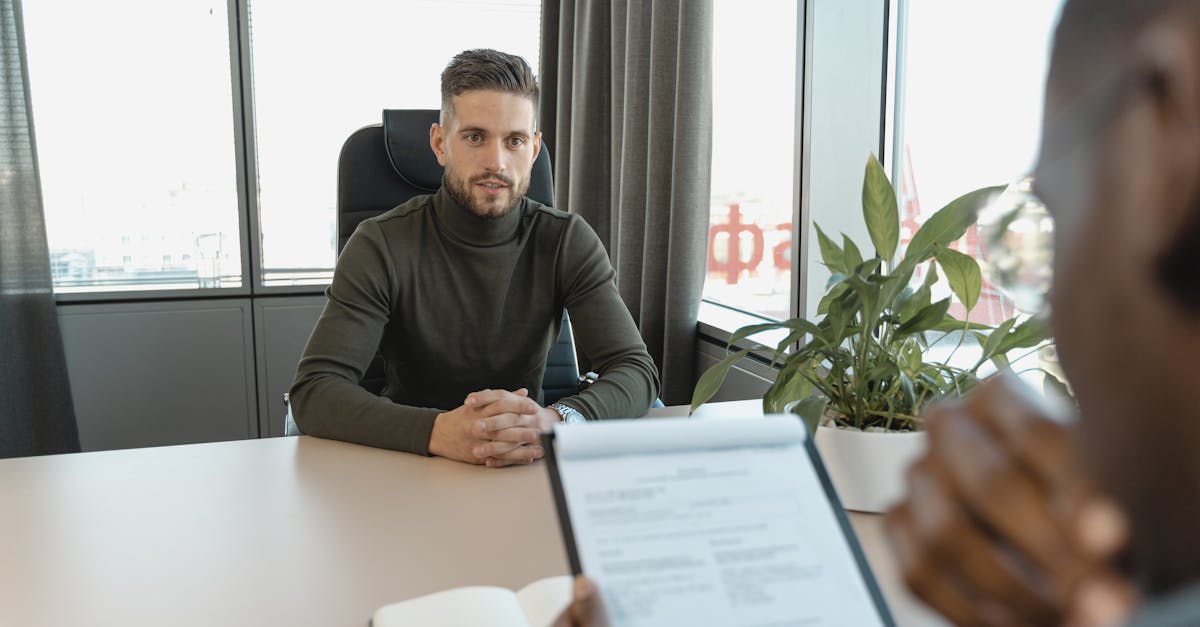 préparez-vous pour votre entretien d'embauche avec nos conseils essentiels. découvrez les meilleures pratiques, les questions fréquentes et des astuces pour faire briller votre candidature et séduire vos recruteurs.