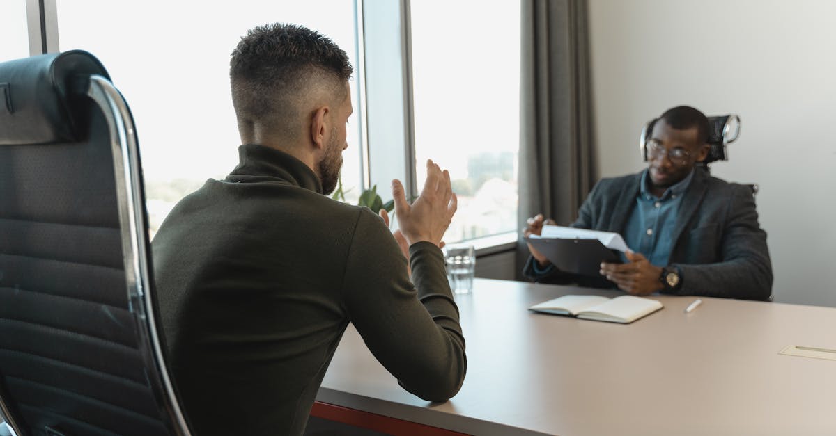 découvrez les meilleures astuces et conseils pour réussir votre entretien d'embauche. préparez-vous efficacement, impressionnez vos recruteurs et décrochez le poste de vos rêves. ne laissez rien au hasard et boostez votre confiance en vous avec nos recommandations pratiques.