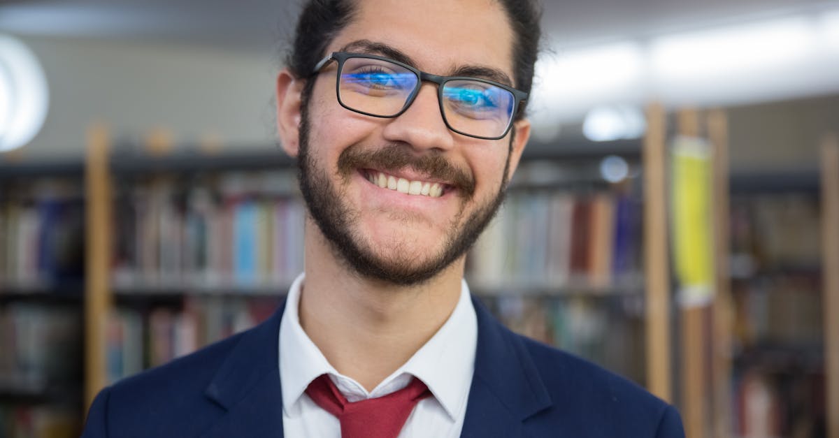 découvrez le rôle essentiel du bibliothécaire dans la préservation et la diffusion du savoir. cet article explore les compétences, les responsabilités et l'impact des bibliothécaires dans nos communautés.