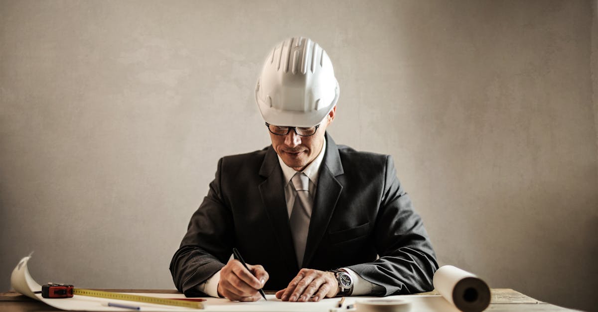 découvrez les compétences essentielles pour devenir un manager efficace. apprenez à motiver vos équipes, à optimiser la communication et à atteindre vos objectifs avec succès.