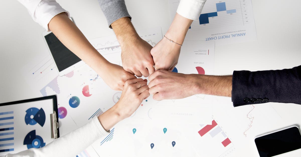 découvrez les qualités essentielles d'un bon manager, de la communication efficace à l'empathie, pour inspirer et guider votre équipe avec succès.