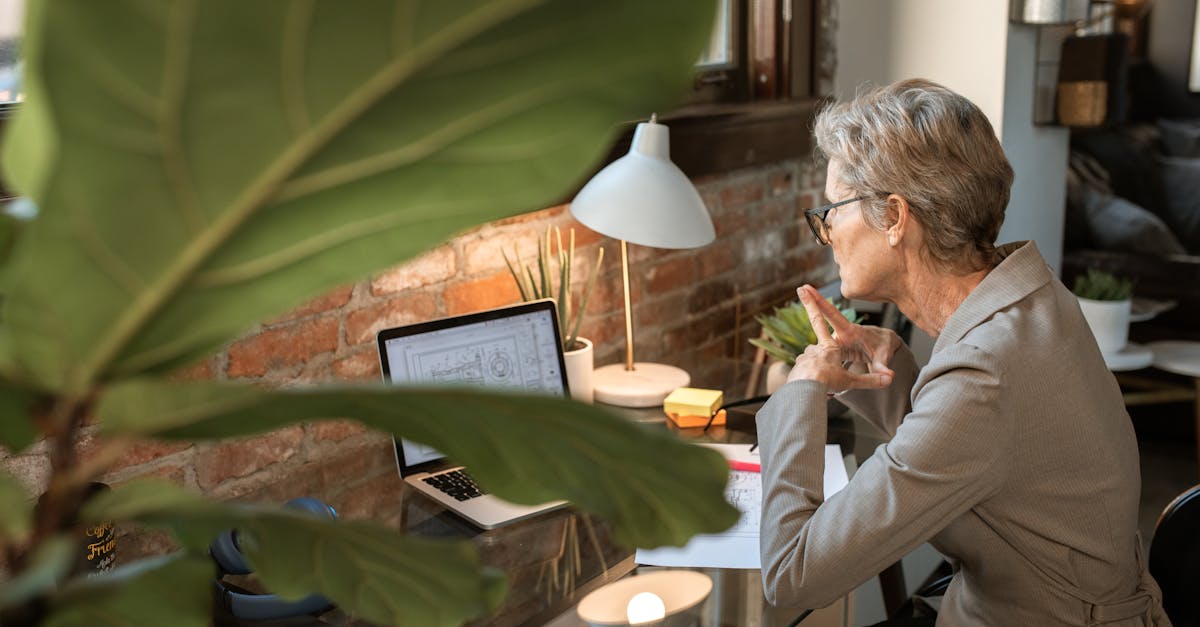 découvrez les clés d'une interview marketing réussie : astuces, conseils et stratégies pour briller devant un recruteur et faire la différence dans le secteur du marketing.