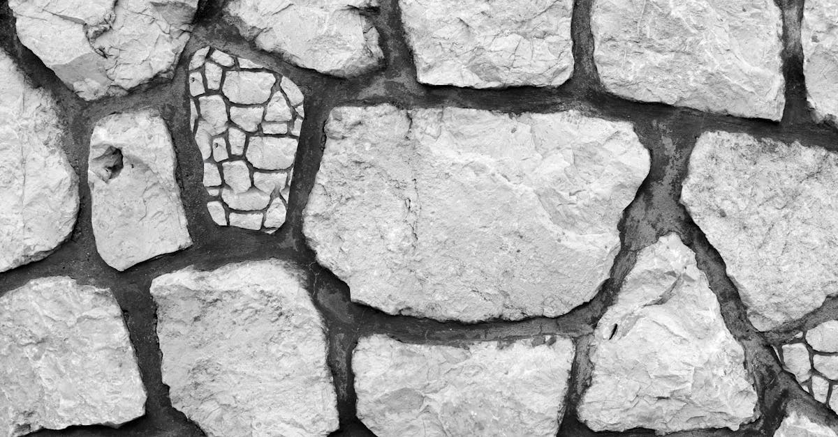découvrez l'art de la maçonnerie : techniques, matériaux et conseils pour construire des structures durables et esthétiques. apprenez tout sur les différents styles et l'importance de la maçonnerie dans l'architecture moderne.