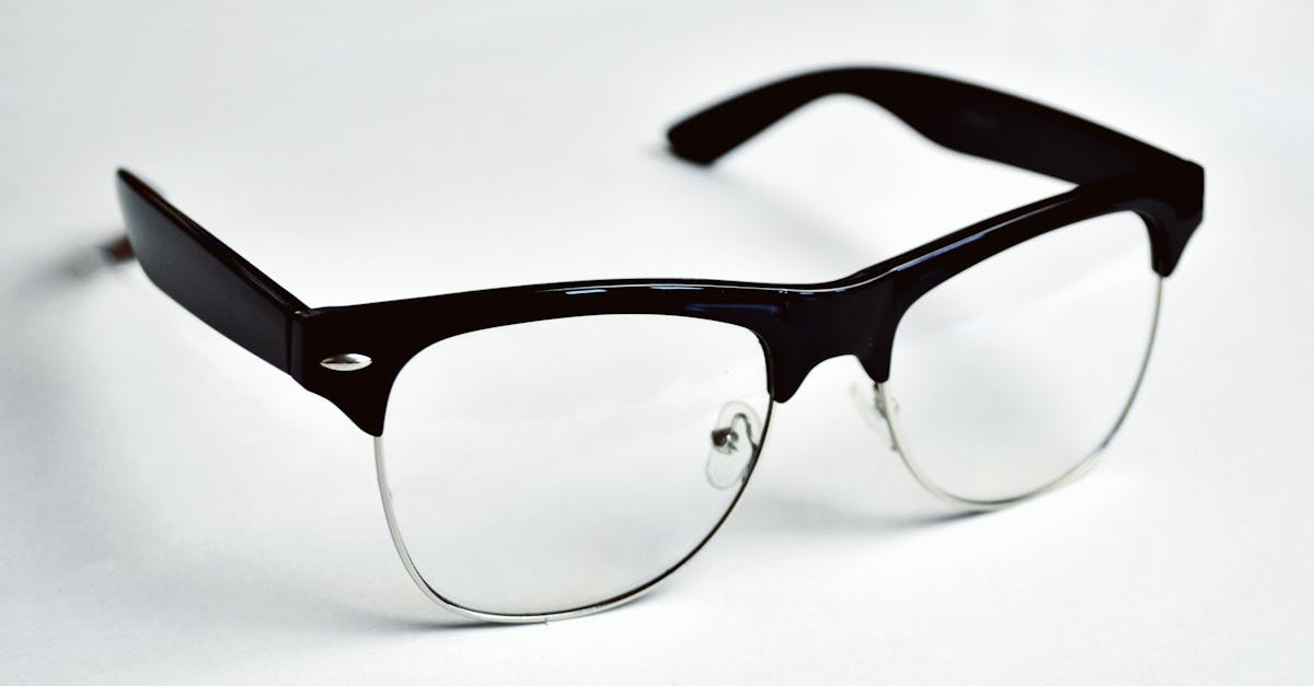 découvrez les services d'un opticien professionnel pour des conseils personnalisés sur les lunettes, lentilles et soins oculaires. profitez d'un large choix de montures tendance et d'équipements de qualité pour votre vision.