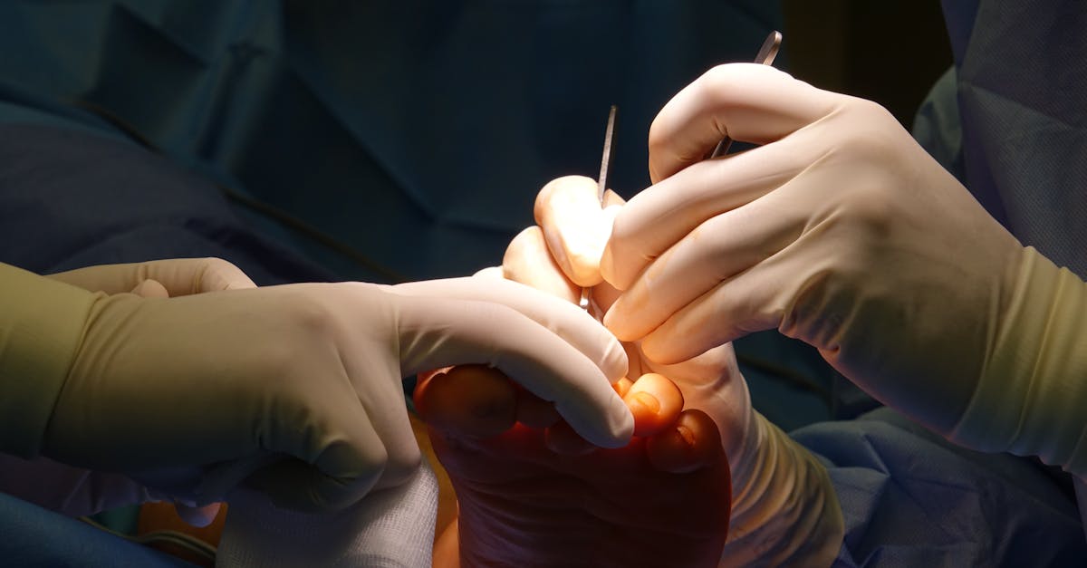 découvrez l'univers de la podiatrie, une spécialité médicale dédiée à la santé des pieds. profitez de conseils d'experts, de traitements adaptés et d'astuces pour prévenir les problèmes podologiques et améliorer votre confort au quotidien.