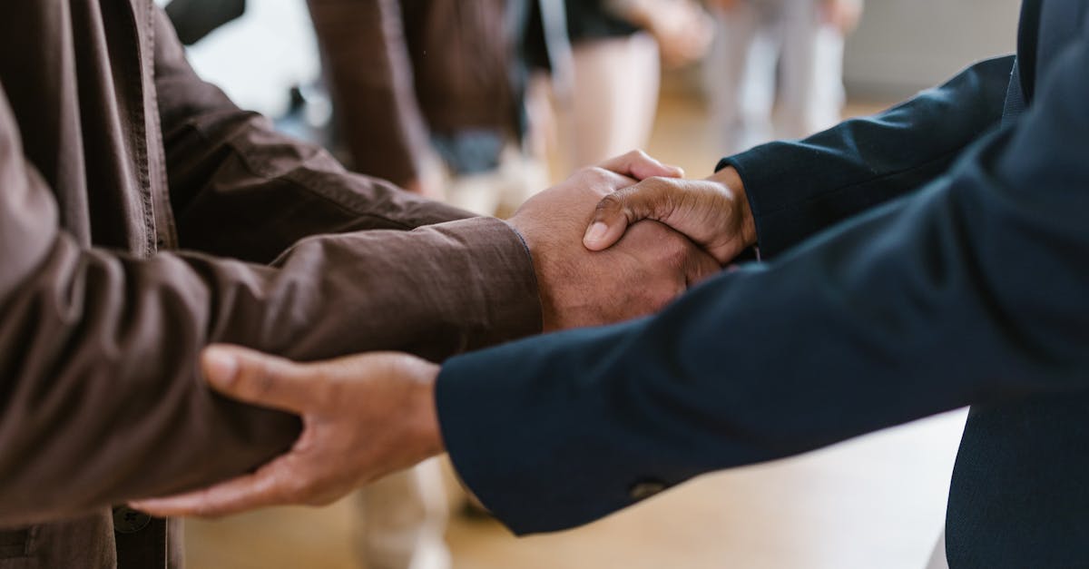 découvrez nos contrats de sécurité professionnels, conçus pour protéger votre entreprise avec des solutions de surveillance adaptées. assurez la tranquillité d'esprit grâce à une expertise en sécurité sur mesure et un service de qualité.