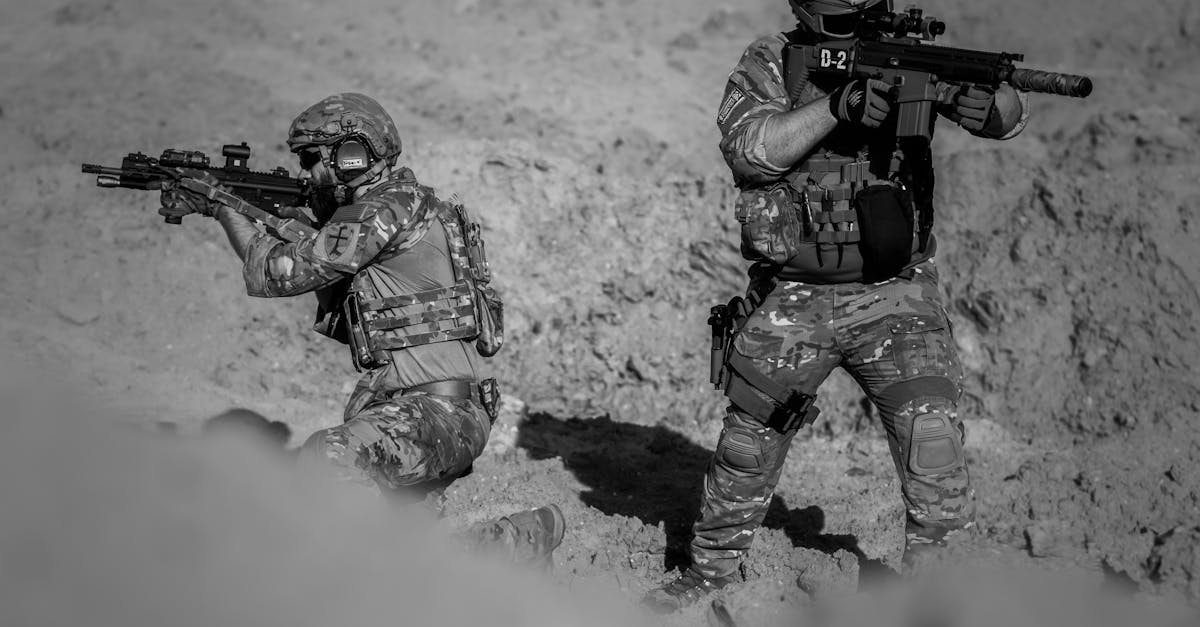 découvrez l'univers fascinant des soldats, leur bravoure, leur entraînement rigoureux et les sacrifices qu'ils font pour défendre leur pays. plongez dans le quotidien de ces héros et explorez les défis qu'ils doivent surmonter sur le champ de bataille et en dehors.