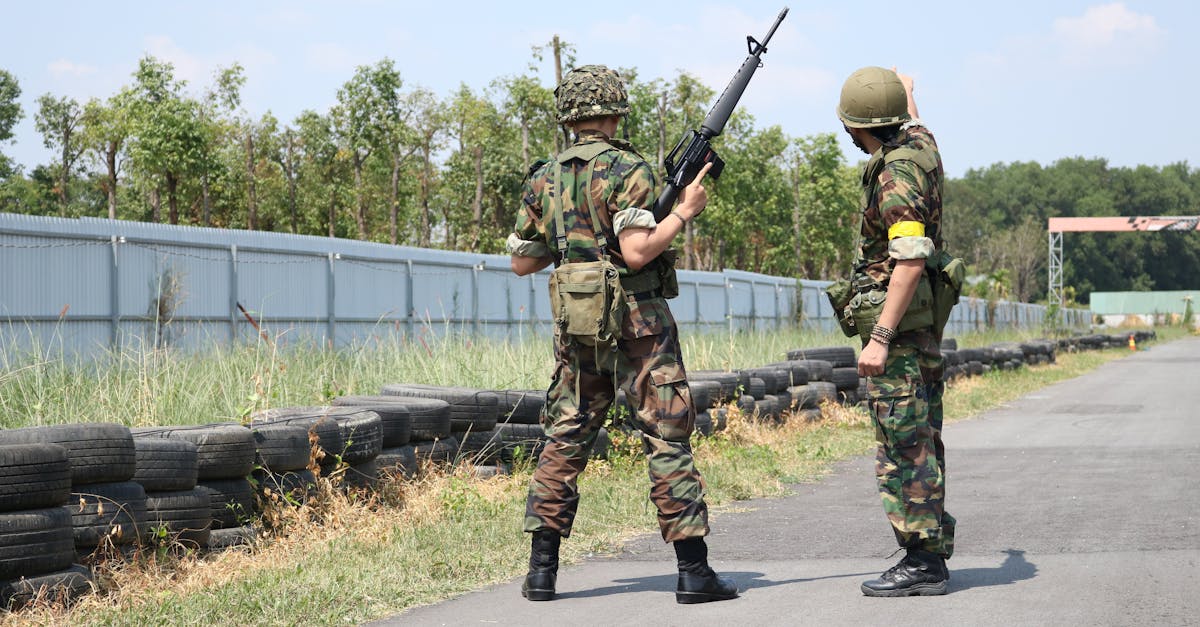 découvrez l'univers captivant des soldats, leur bravoure, leur entraînement rigoureux et les défis qu'ils affrontent au quotidien. plongez dans les récits inspirants de ceux qui défendent la liberté et la paix à travers le monde.