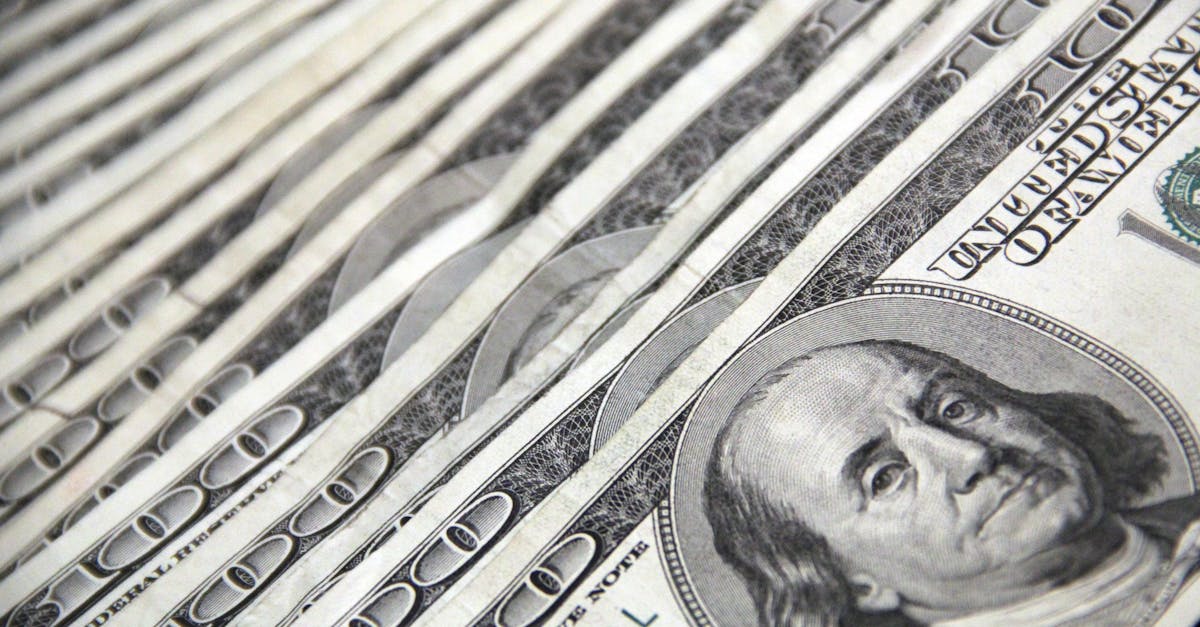 découvrez tout ce qu'il faut savoir sur le 13ème mois de salaire : définition, avantages, modalités de versement et conseils pour en bénéficier pleinement. ne manquez pas l'opportunité d'améliorer votre budget !
