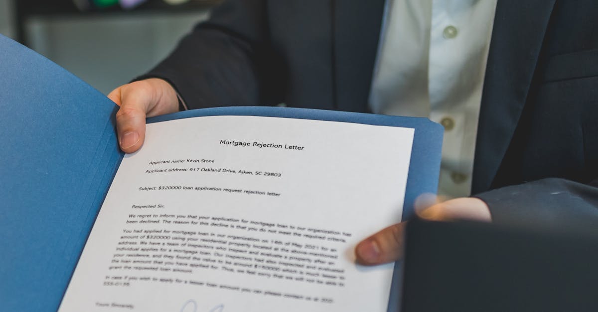 modèle de lettre de résiliation de contrat : trouvez tous les conseils nécessaires pour rédiger une lettre de rupture de contrat claire et efficace, adaptée à vos besoins et aux exigences légales.
