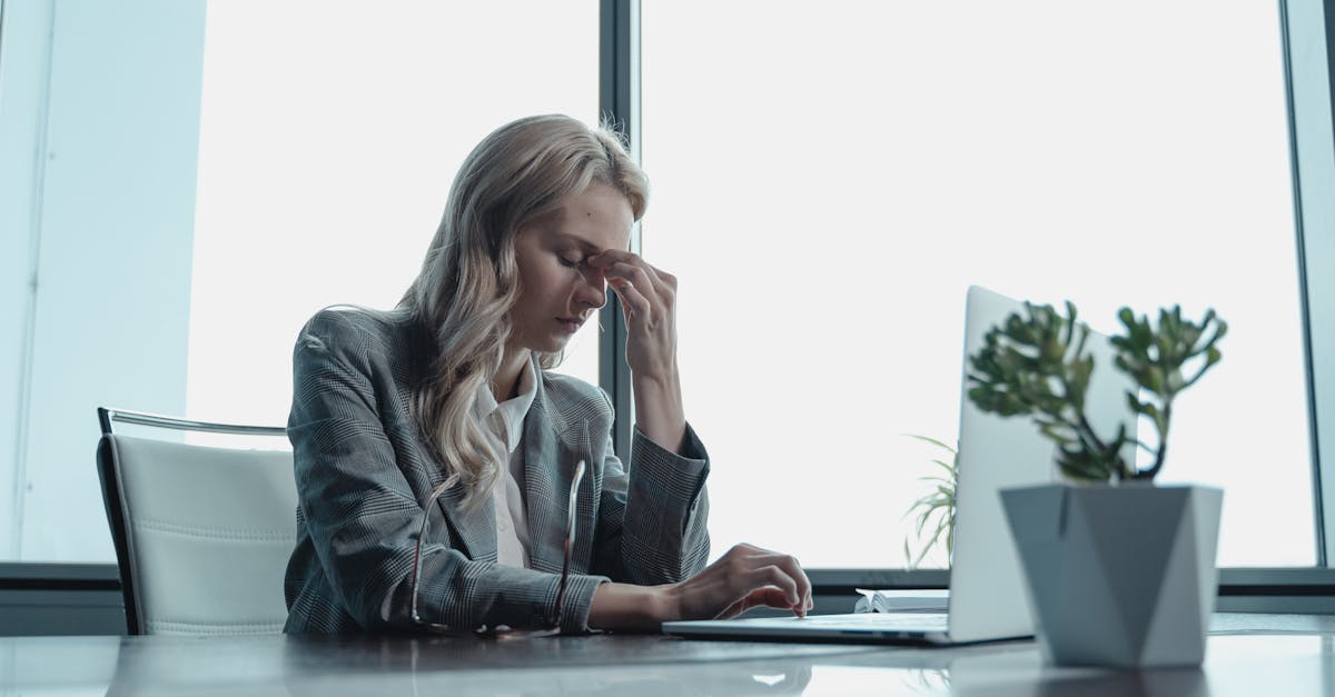 découvrez des conseils pratiques pour gérer le stress lors d'un entretien d'embauche. apprenez des techniques de préparation, de relaxation et d'adaptation pour aborder votre prochaine interview en toute confiance.