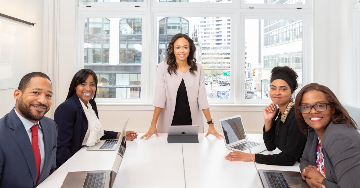 découvrez l'art du leadership et comment inspirer, motiver et guider votre équipe vers le succès. apprenez les compétences clés pour devenir un leader efficace et renforcer votre influence dans votre domaine.