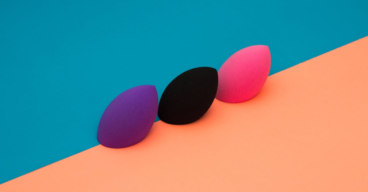 découvrez un monde fascinant de maquillage avec des conseils et astuces pour sublimer votre beauté. explorez les dernières tendances, techniques et produits incontournables pour un look parfait en toutes occasions.
