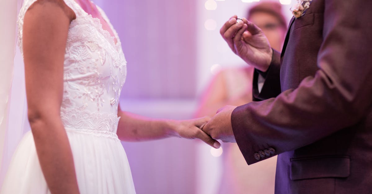 explorez les différents régimes matrimoniaux en france, comprenant la communauté de biens, la séparation de biens et d'autres options. découvrez comment choisir le régime qui correspond le mieux à votre situation personnelle et à vos projets futurs.