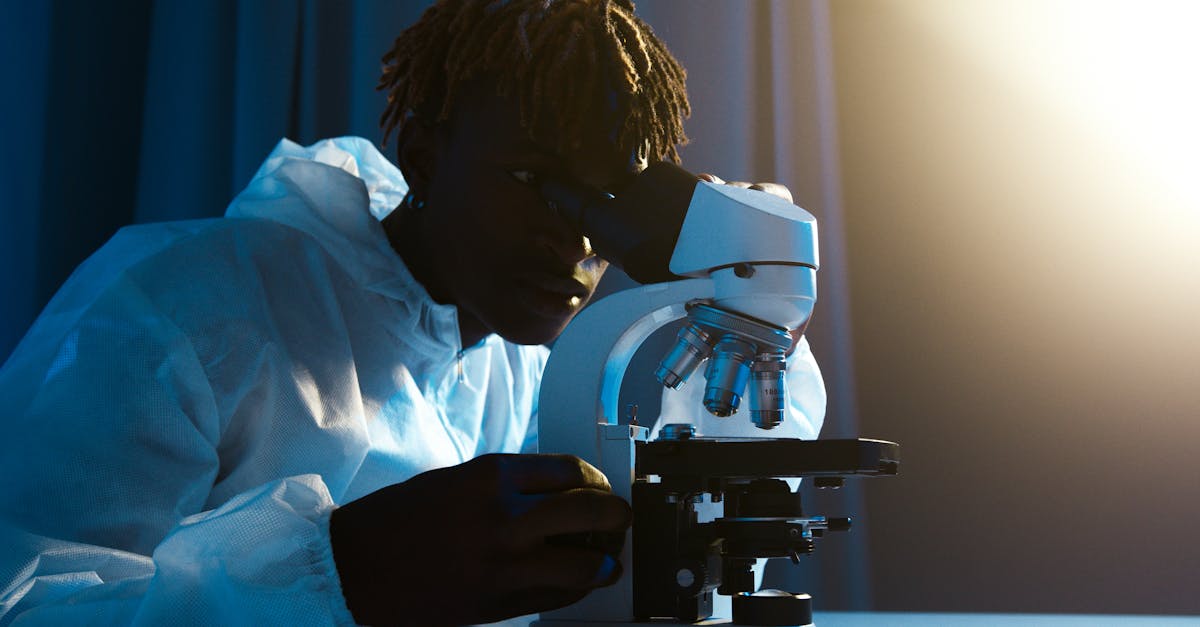 découvrez le rôle essentiel d'un assistant médical, garant de l'efficacité des soins de santé. apprenez-en plus sur ses responsabilités, ses compétences requises et comment il contribue au bien-être des patients au sein des établissements de santé.