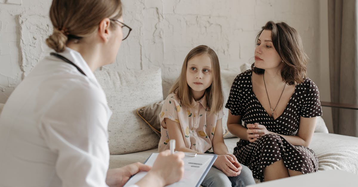 découvrez l'importance d'un pédiatre pour la santé de votre enfant. consultez nos conseils pour choisir le meilleur spécialiste, les vaccins essentiels et les soins préventifs. assurez le bien-être de votre enfant dès son plus jeune âge.