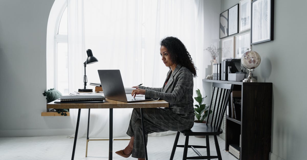 découvrez comment formuler vos attentes salariales de manière efficace pour maximiser vos opportunités professionnelles. obtenez des conseils pratiques pour évaluer vos compétences et comparer les normes du marché.