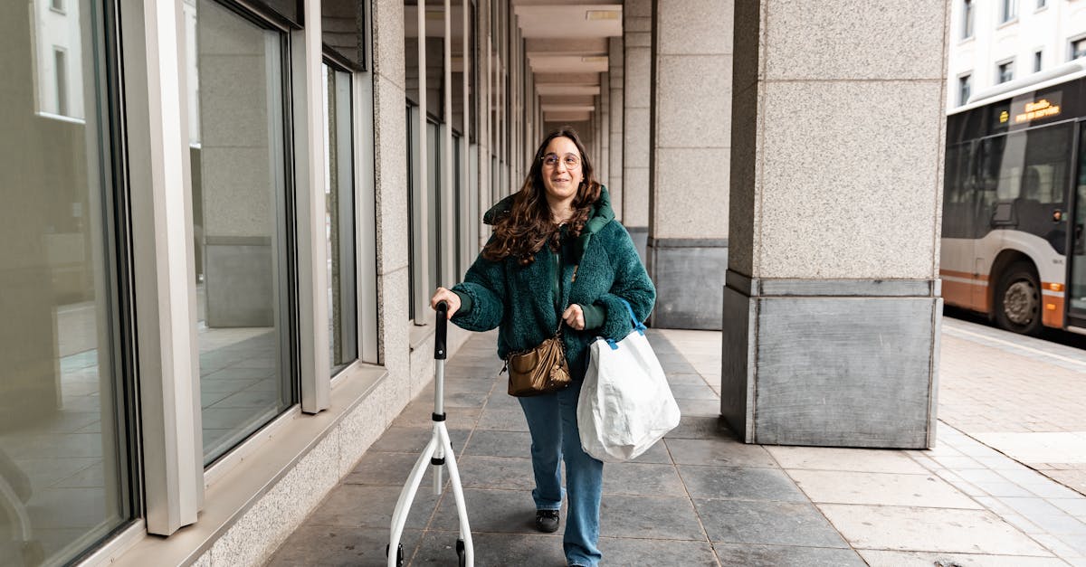 découvrez tout ce qu'il faut savoir sur le statut de self-entrepreneur : avantages, démarches administratives, conseils pratiques et astuces pour réussir votre activité indépendante. lancez-vous dans l'entrepreneuriat en toute confiance !
