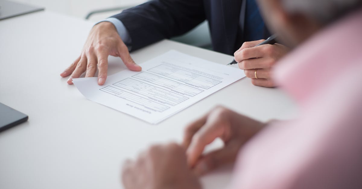 découvrez les avantages de la délégation de signature : simplifiez la gestion de vos documents et gagnez en efficacité au sein de votre entreprise. apprenez à mettre en place une procédure claire et sécurisée pour une meilleure organisation.