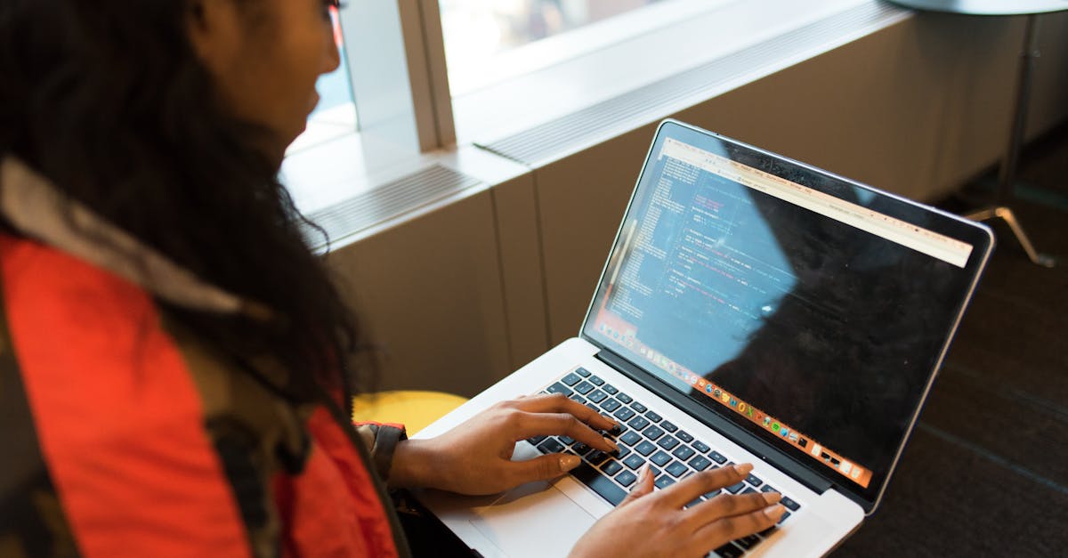 découvrez le métier d'ingénieur logiciel : un domaine passionnant où vous concevez, développez et optimisez des applications et systèmes informatiques. explorez les compétences requises, les meilleures pratiques et les opportunités de carrière offertes par cette profession en pleine croissance.
