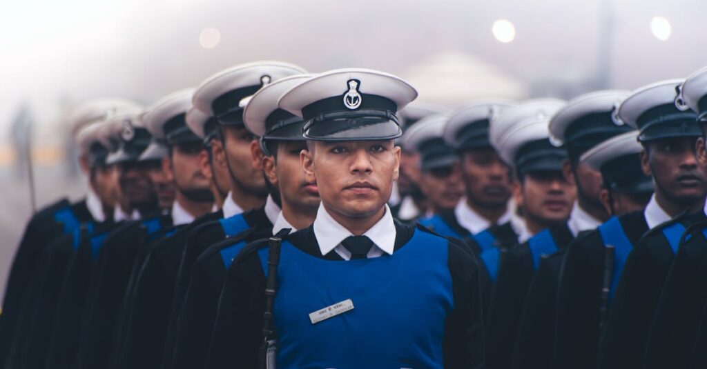 découvrez le métier de sergent dans l'armée de l'air : missions, responsabilités, formation requise et perspectives de carrière pour ce grade clé des forces aériennes.